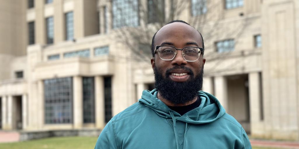 'We are the change we seek': UK student creates non-profit to support unhoused in Lexington - Vimarsana News