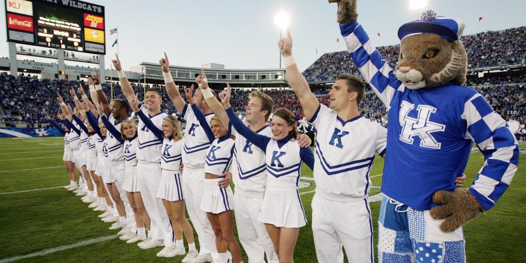 Ten Former UK Dance Team Members on NFL, NHL Cheer Rosters – UK Athletics