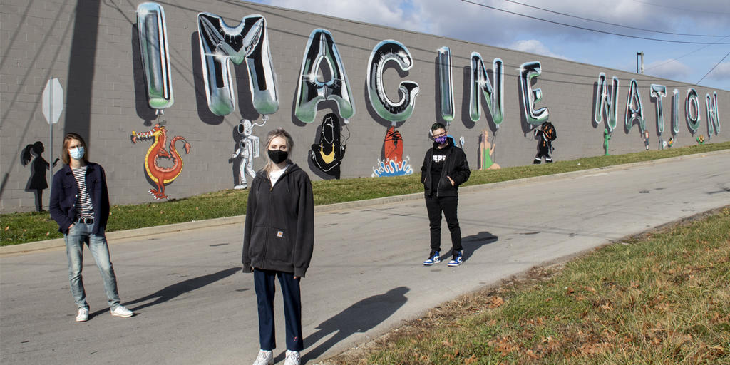 Art Students Install Mural in Lexington Near SA/VS' Bolivar Home - Vimarsana News