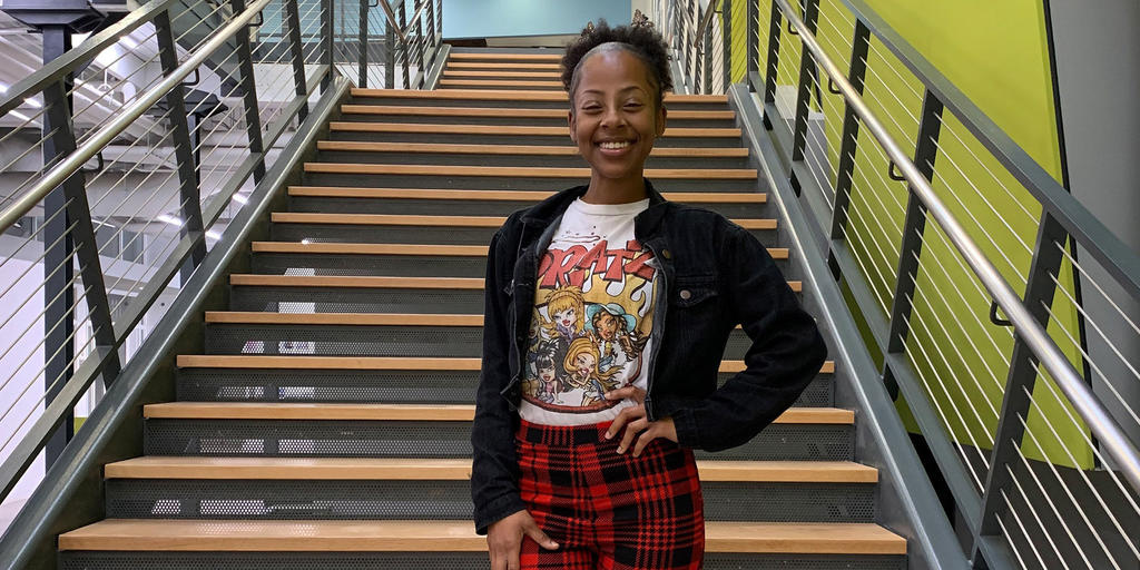 UK art alumna gives back to SA/VS students - Vimarsana News