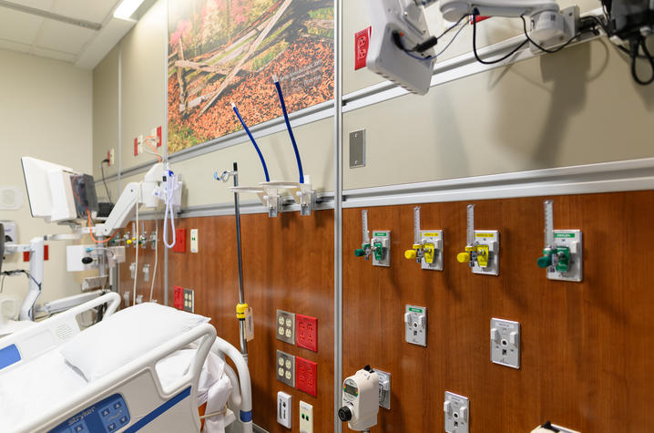 ICU patient room