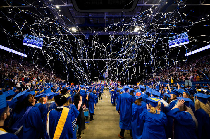 photo of December 2018 Commencement celebration