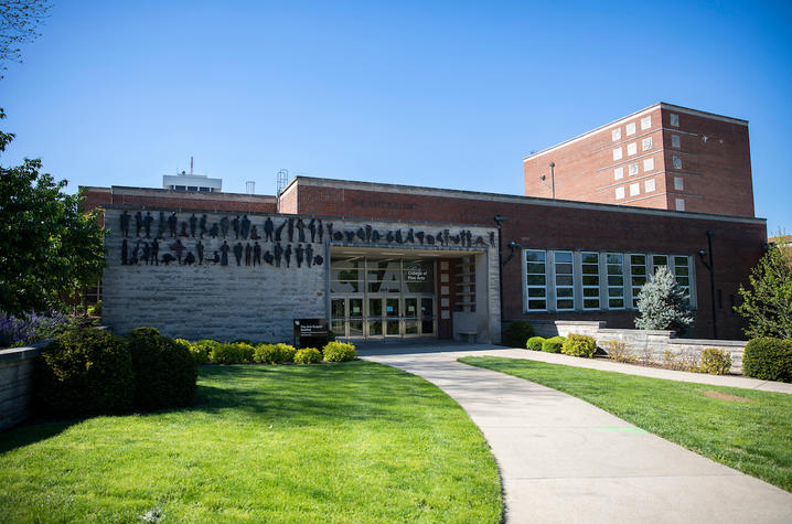 photo of front of Fine Arts Building