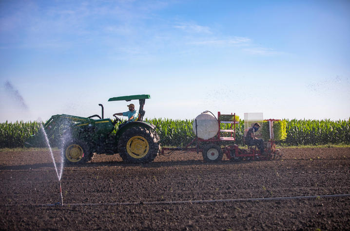 Tractor and mechanical transplanter