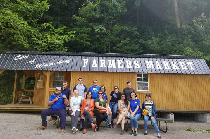 photo of UK trainees at Letcher County Farmers Market in Whitesburg