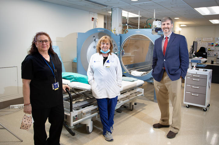 UKHC research team explains use of HBO treatment for patients with traumatic brain injury.