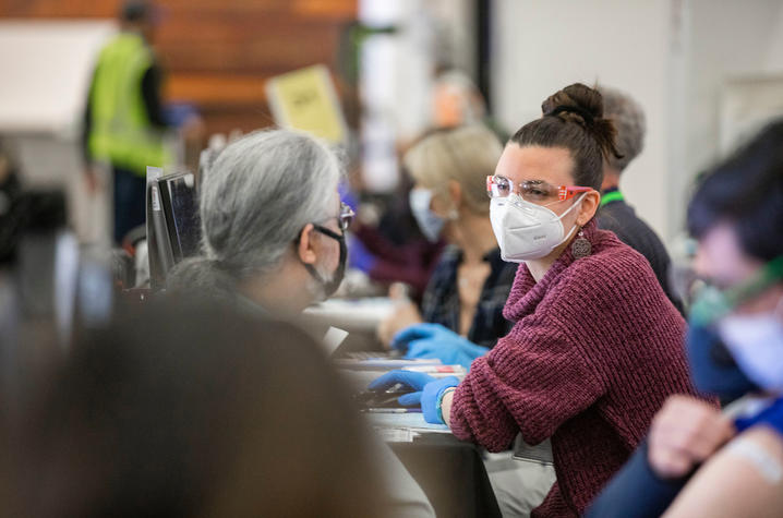 UK Kroger Field vaccine clinic