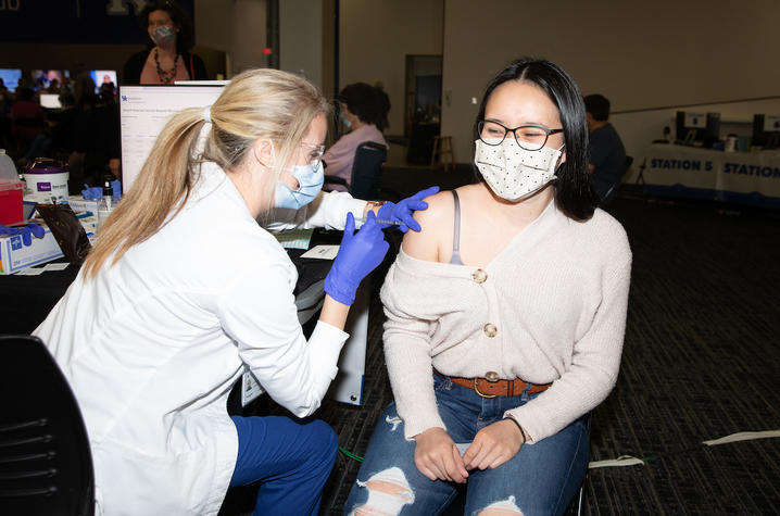 Students receiving Covid-19 vaccine.