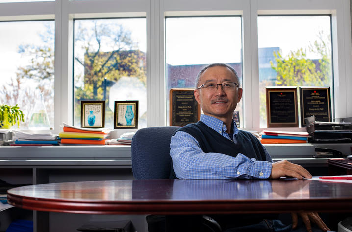 UK professor Xiangan Li received a $1.9 million NIH R35 grant, which will fund his research on sepsis over the next five years. Pete Comparoni | UK Photo. 