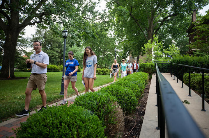 Scenes from a summer campus tour. Pete Comparoni | UKphoto