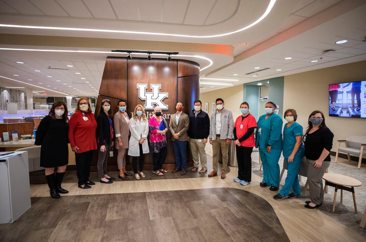 image of group of healthcare professionals wearing masks