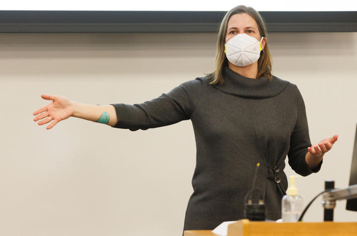 Courtney Lollar,  teaches in her law class on January 31, 2022. Photo by Mark Cornelison | UK Photo