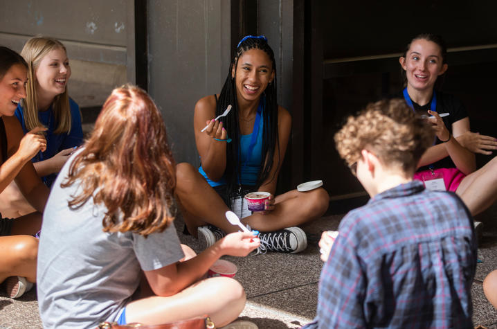 This is a photo of Lewis Honors College Students on the UK Campus.