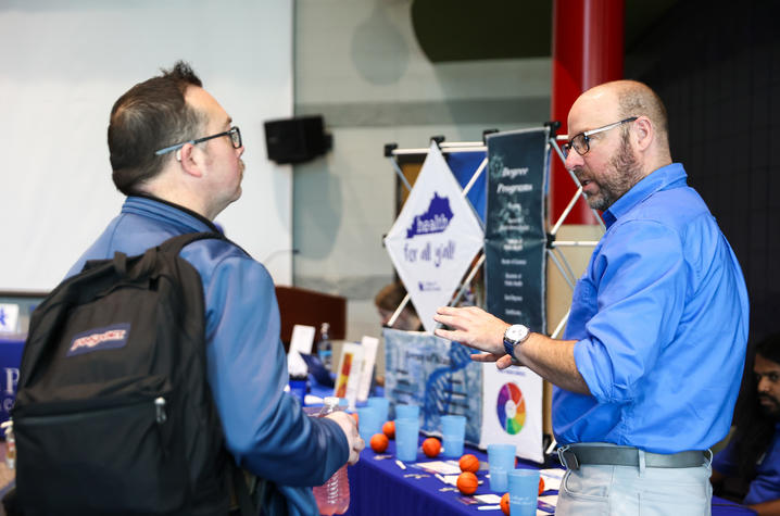 Keith Wynn at the UK Transfer Fair. Carter Skaggs | UKphoto