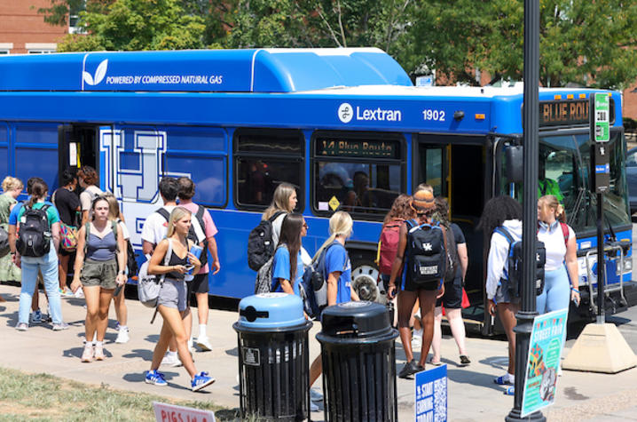 Use Transit app to track campus buses in real time | UKNow