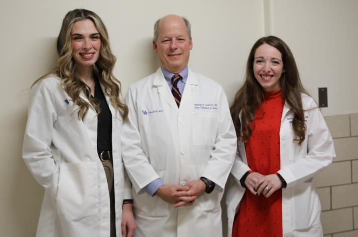 Image of Jen Riley's surgical team