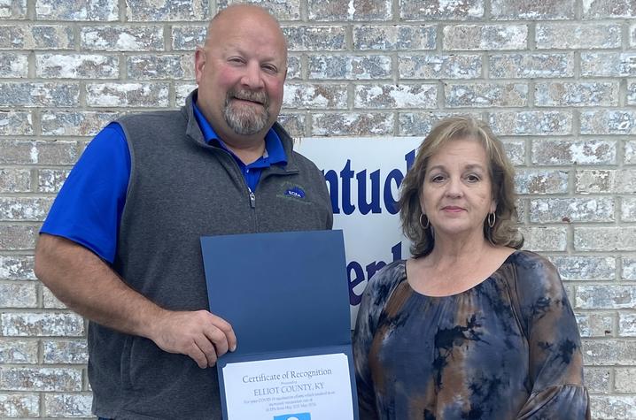 Elliott County was recognized for their partnership with Appalachian Community Health Days.  Pictured are Elliott County Judge Executive Myron Lewis and Shirley Prater, Kentucky Homeplace Certified Community Health Worker.