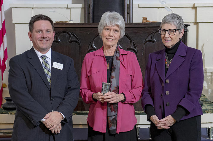 photo of Carol Boggess (center) with Kentucky History Award