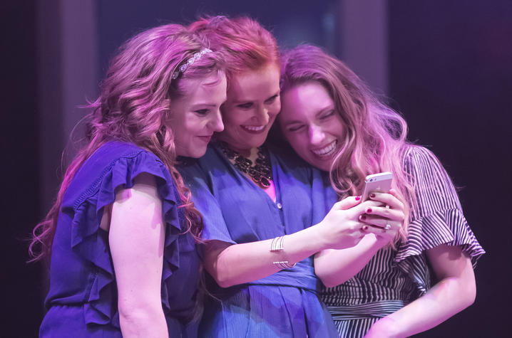photo of 3 actresses in UK Theatre's "The Drunken City"