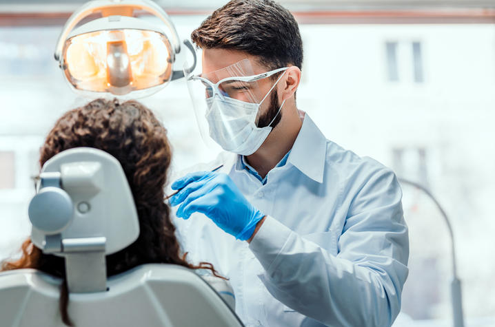 What Precautions Should I Take When Visiting a Dental Clinic