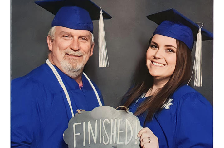 Father and daughter, Jeff and Shelby Lynn.