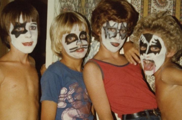 photo of "Kiss Kids" courtesy of Jon Hamilton