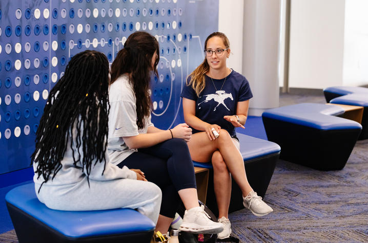 Students studying Sport and Exercise Psychology meet at the Gatton Student Center. Photo by Beth Goins. 