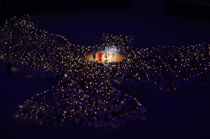 photo of South Korean musicians performing "Imagine" at 2018 Winter Olympics opening ceremony 
