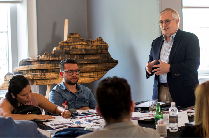 Al Cross speaking to a group of Latin American journalists visiting Bardstown in 2019. Photo by Forrest Berkshire, The Kentucky Standard.