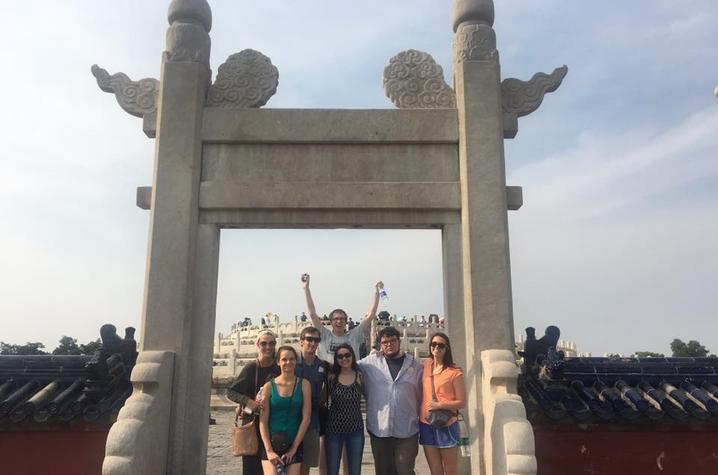 photo of group on UK Confucius Institute student trip to China