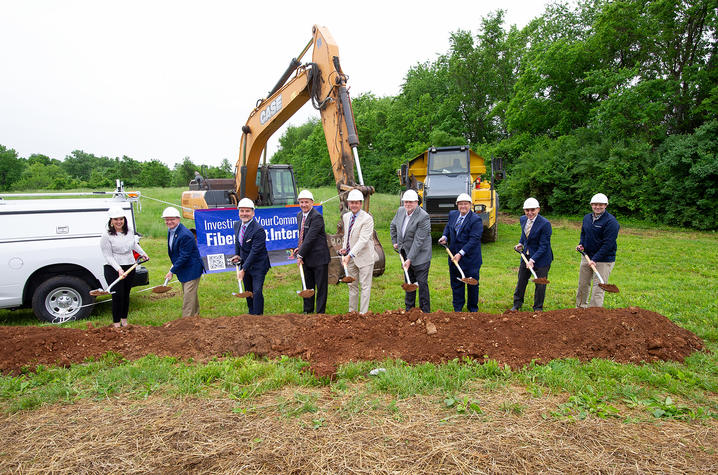 Kinetic executives break ground with dignitaries including Congressman Andy Barr; State Senator Majority Leader Damon Thayer; Ashli Watts, president/CEO of the Ky Chamber; Bob Quick, president/CEO of Commerce Lexington and UK President Eli Capilouto.