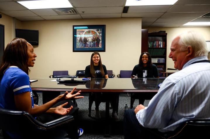 Coach Kyra Elzy and members of the UK Women's Basketball Team spent time with clinical trials director, Greg Jicha, M.D., Ph.D., during a visit to UK's Sanders-Brown Center on Aging. Photo by | UK Athletics 