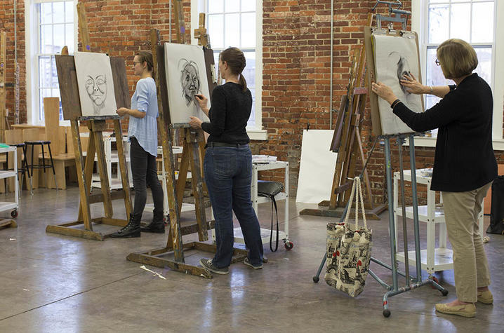 photo of 3 students drawing - Fine Arts Institute