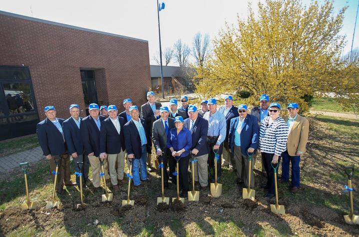 photo of groundbreakers for UK Grain and Forage Center of Excellence