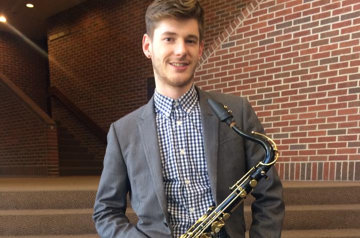 photo of Jonathan Barrett with saxophone