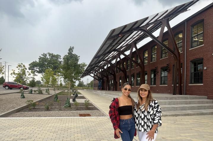 Dana Thalman and her mom in front of the Gray Design Building. Photo provided.  