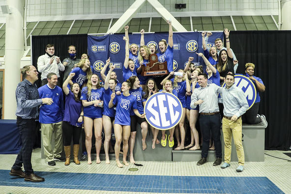 SEC Champions: Kentucky Women’s Swimming and Diving Wins 1st SEC