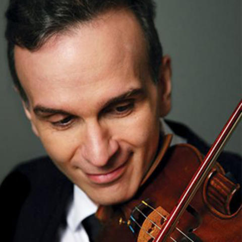photo of Gil Shaham with violin