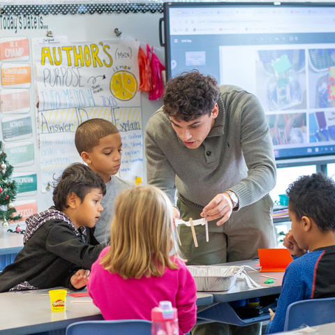For unit day, UK students learn to develop activities for an interdisciplinary unit that includes literacy, along with social studies or science. Photo by Amanda Nelson.