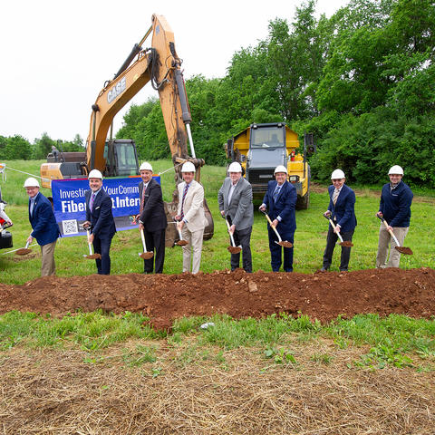Kinetic executives break ground with dignitaries including Congressman Andy Barr; State Senator Majority Leader Damon Thayer; Ashli Watts, president/CEO of the Ky Chamber; Bob Quick, president/CEO of Commerce Lexington and UK President Eli Capilouto.