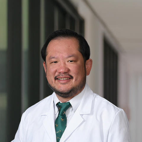 UK Markey Cancer Center physician-scientists Zhonglin Hao and Eddy Yang 